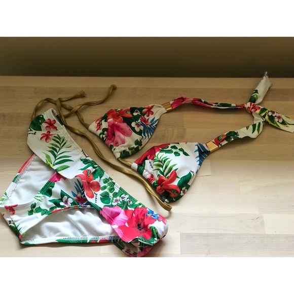 Guess Other - 🌴Floral Bikini🌴